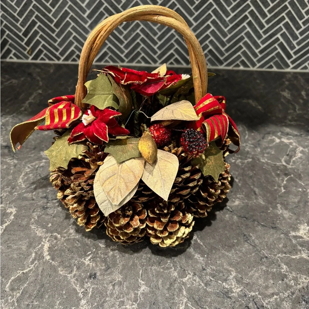 ❗️Crate & Barrel Festive Pinecone Basket with Red Accents